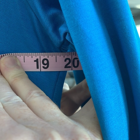 Intro. Top - Picture 4 of 6